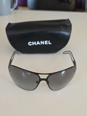 CHANEL Black Shield Sunglasses with Gray Gradient Lenses